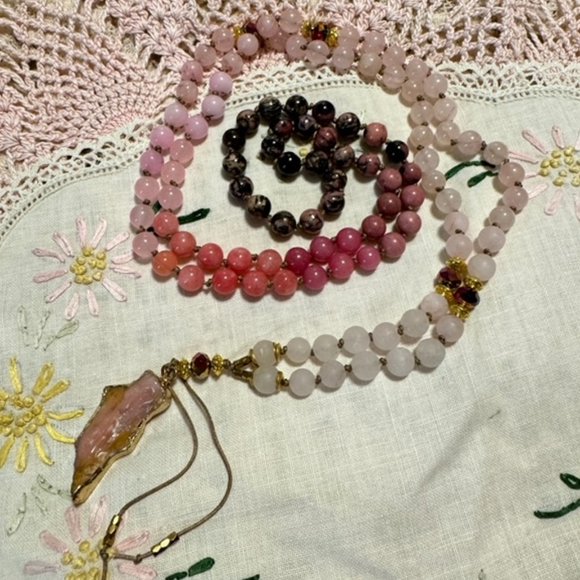 PINK OMBRE Handmade Semi Precious 8mm Gemstone 108 Bead Mala Necklace - Picture 3 of 14